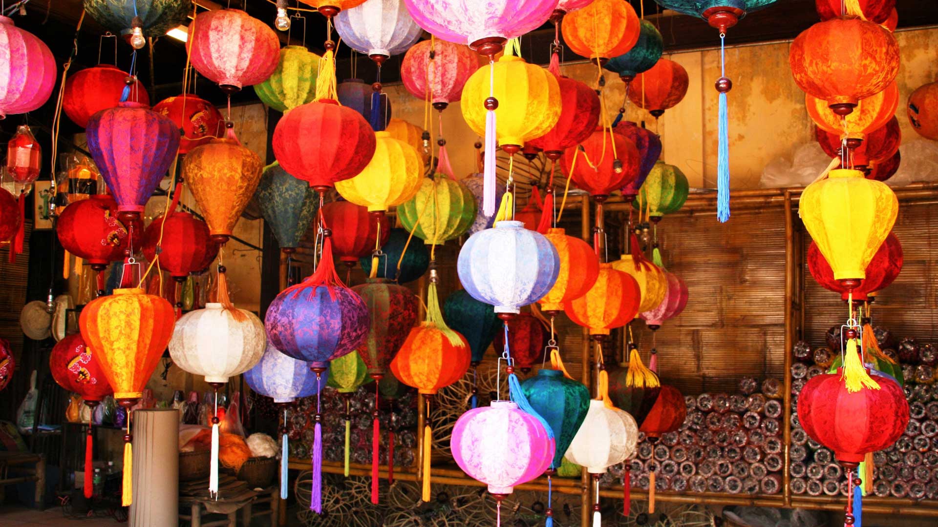shopping places in Vietnam