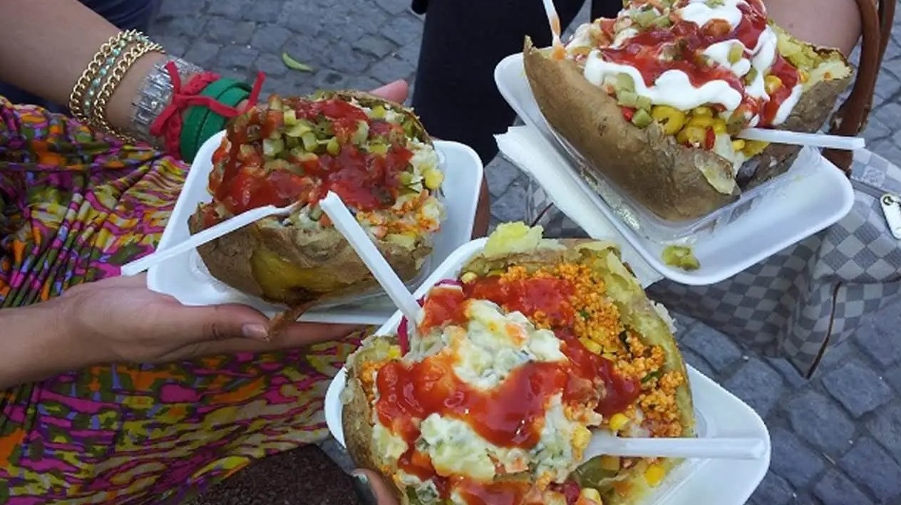 Exploring Turkish Street Food A Flavorful Adventure